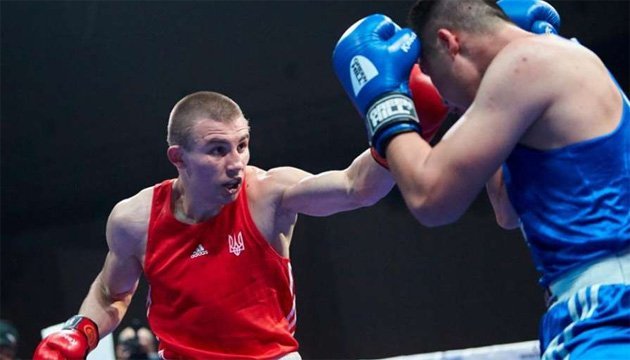 Олександр Хижняк успішно стартував на боксерському турнірі в Харкові
