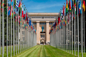 Comment la Russie se sert-elle des organisations internationales ?