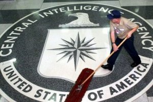 У США ув’язнили колишнього аналітика ЦРУ, який зливав плани удару Ізраїлю по Ірану
