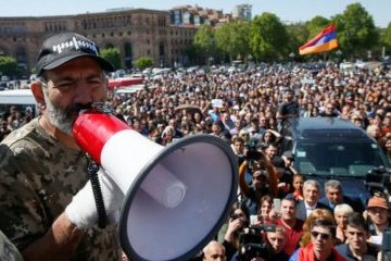 Вірменський «Майдан»: чи не поспішає опозиція святкувати перемогу?