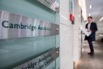 В сети появились секретные документы Cambridge Analytica: есть там и про Украину
