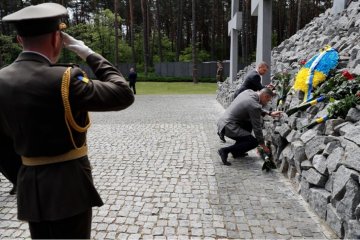 Кличко: Ми маємо відстояти нашу державність у пам'ять жертв політичних репресій