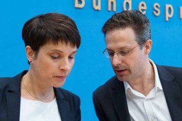 РФ торік заплатила за приватний переліт німецьких політиків до Москви - ЗМІ