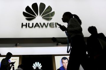 Huawei представив два флагманські смартфони з камерами Leica