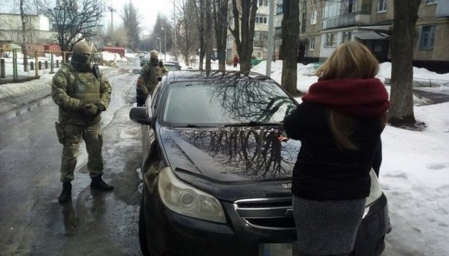 Українські та польські правоохоронці блокували канал контрабанди психотропів