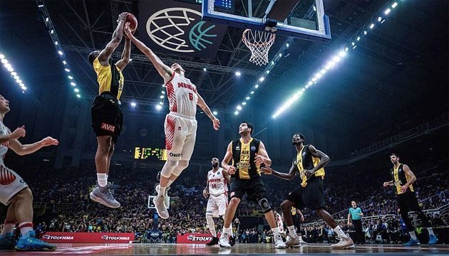 Баскетбол: українець Гладир став кращим гравцем фіналу Ліги чемпіонів ФІБА