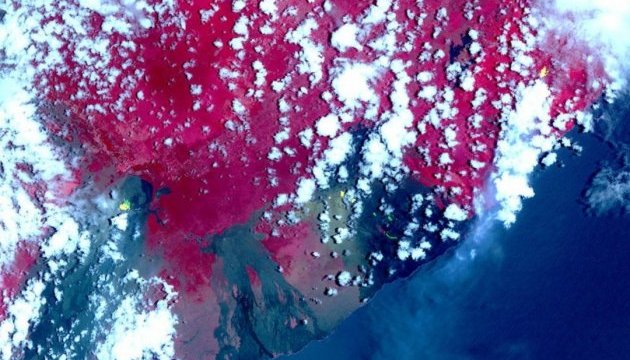 NASA показало знімки з космосу виверження вулкана на Гаваях 