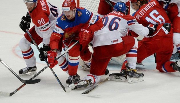 Росія зазнала першої поразки на чемпіонаті світу з хокею, програвши чехам