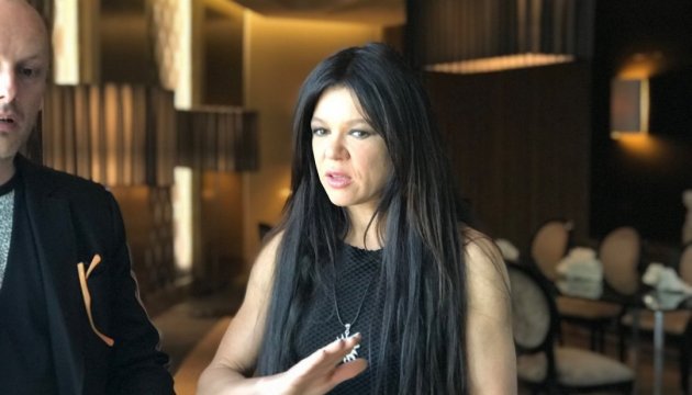 Ruslana presenta su nueva canción a la comunidad ucraniana de Portugal (Vídeo)