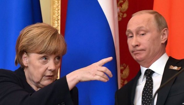 Merkel, Putin discuss peacekeepers in Donbas