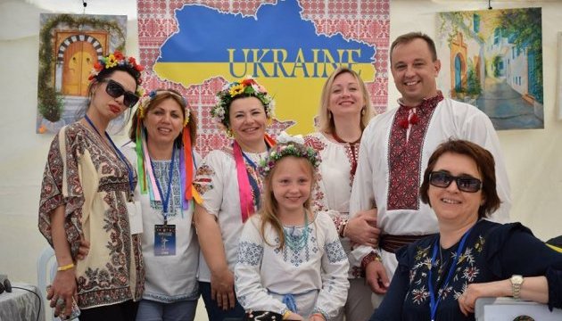 Український стенд викликав великий інтерес на фестивалі в Тунісі