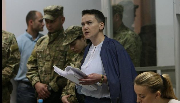 Суд продовжив арешт Надії Савченко на 2 місяці