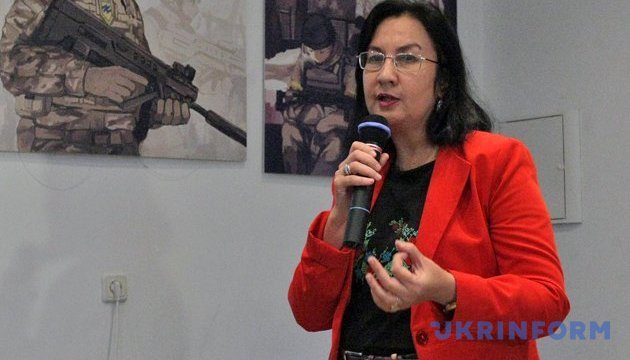 На «художественном» круглом столе прозвучала идея создать музей геноцида крымских татар На «художественном» круглом столе прозвучала идея создать музей геноцида крымских татар