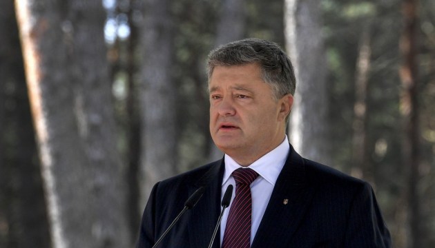 Porochenko: l'Union Soviétique a exterminé les Ukrainiens avec l'Holodomor et la Grande Terreur