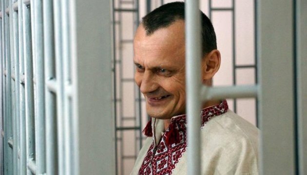 Політв'язень Карпюк у свій день народження передав привіт Сенцову