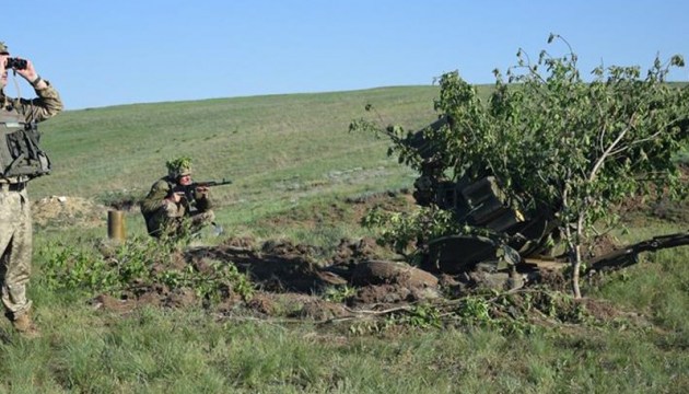 Українські військові знищили снайпера бойовиків