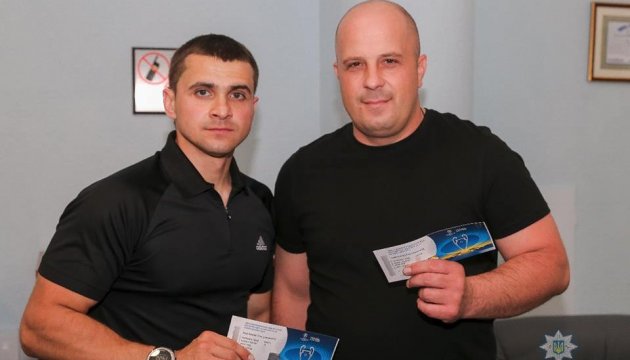 Князєв і Аваков віддали свої квитки на фінал ЛЧ молодшим колегам