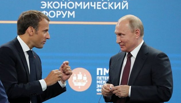 Macron tras reunirse con Putin: La UE no levantará sanciones de Rusia sin progreso en Ucrania