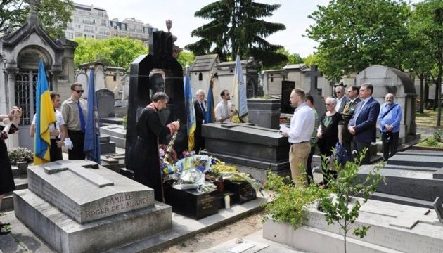 Українська молодь Франції вшанувала пам’ять Симона Петлюри 