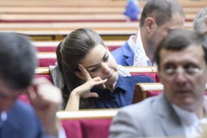 Судный день в Раде, гробы под посольством и танцевальный рекорд