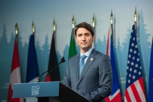 Канада підтримує політику «відкритих дверей» НАТО - Трюдо
