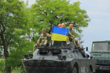 На Херсонщині урочисто зустріли військову частину з зони ООС