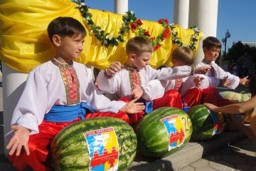 Експерти розповіли, які країни найбільше купують українські кавуни та дині