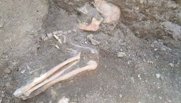 У Кам’янецькій фортеці знайшли стародавні поховання
