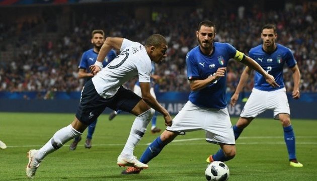 Футбол: Франція впевнено обіграла Італію