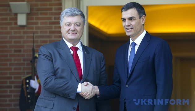 Spain supports Kyiv’s position on peacekeeping mission in Donbas – Poroshenko