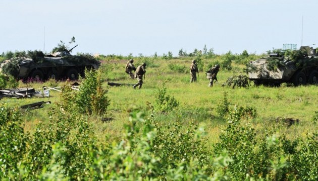 Бойовики обстріляли сили ООС під Опитним із важкого озброєння - штаб 