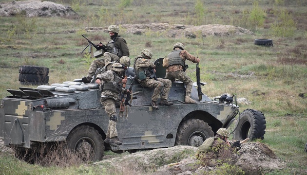 Ostukraine: Drei Soldaten bei Kämpfen nahe Krymske verletzt