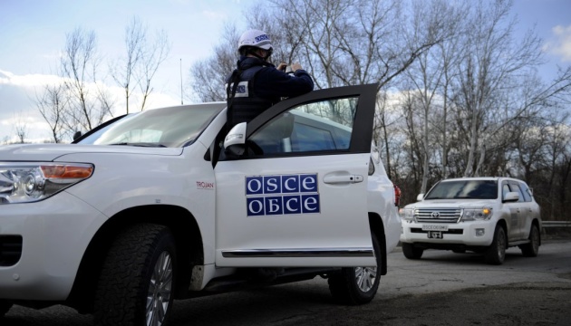 ОБСЄ зафіксувала танки та «Гвоздики» окупантів поблизу Новоселівки