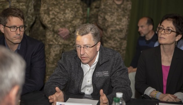 Kurt Volker: L’Ukraine devrait prolonger la validité de la loi sur le statut particulier du Donbass