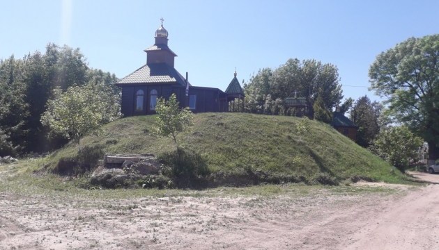 Монастир, де молився Король Данило