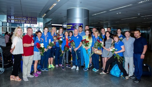 Бокс: Жіноча збірна України повернулась з чемпіонату Європи