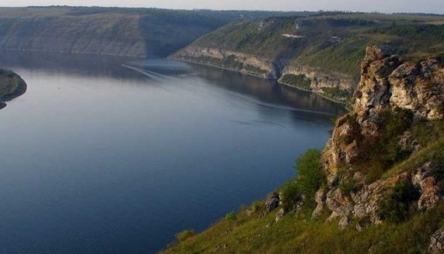 Рятувальники попереджають про підйом води та селі