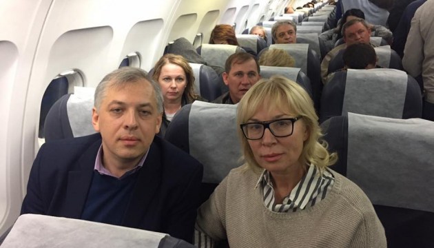 Денісова прямує в російську колонію, де утримують Сенцова