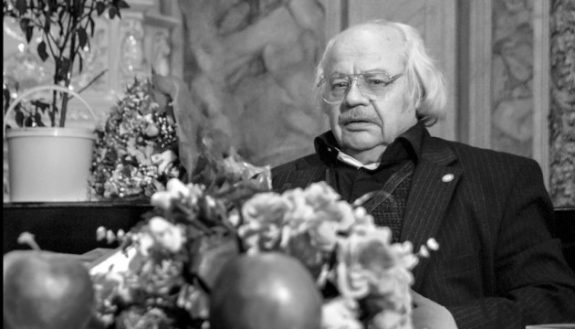 Ukrainian poet Ivan Drach dies at 81 