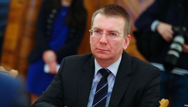 Глава МЗС Латвії їде в Україну з робочим візитом
