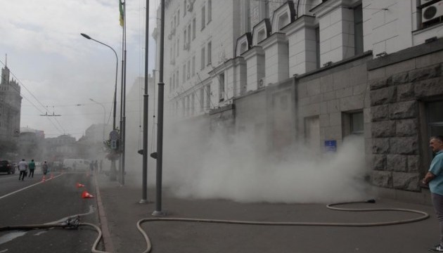 Безлади у мерії Харкова: через задимлення двоє постраждалих, 300 осіб евакуювали