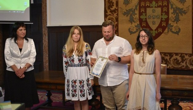 Посольство України відзначило діяльність української молоді в Португалії