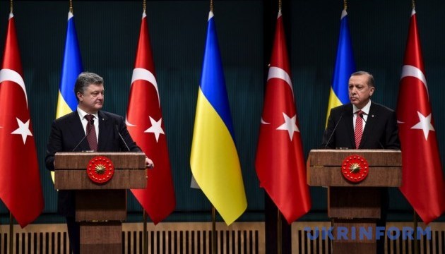 Poroshenko, Erdogan discuss expansion of cooperation between countries