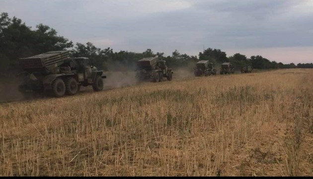 Українські артилеристи провели навчання біля адмінкордону з Кримом 