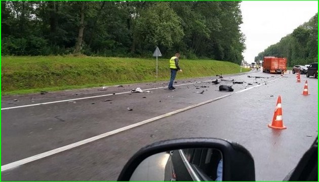 Schweizer Botschafter verursacht Verkehrsunfall: Sechs Personen verletzt - Fotos