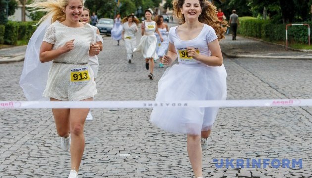 В Україні стрімко зростає популярність бігу - Супрун