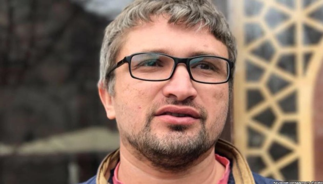 У Криму блогера з-під арешту відправили до психлікарні — на “обстеження”