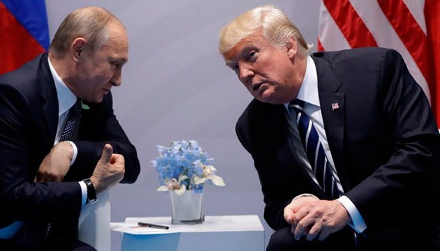 Трамп заявив, що через американську дурість зіпсовані відносини з РФ