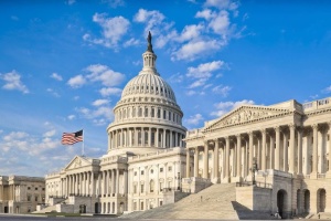 Сенат США ухвалив законопроєкт про боротьбу з інфляцією на $430 мільярдів