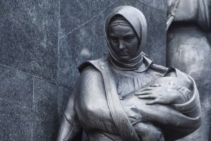 Ужвій. Самовіддана подвижниця (2)